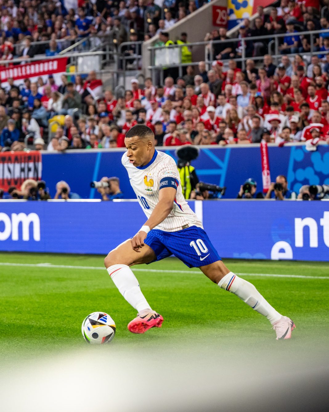 MBAPPE scores, UEFA EURO 2-24