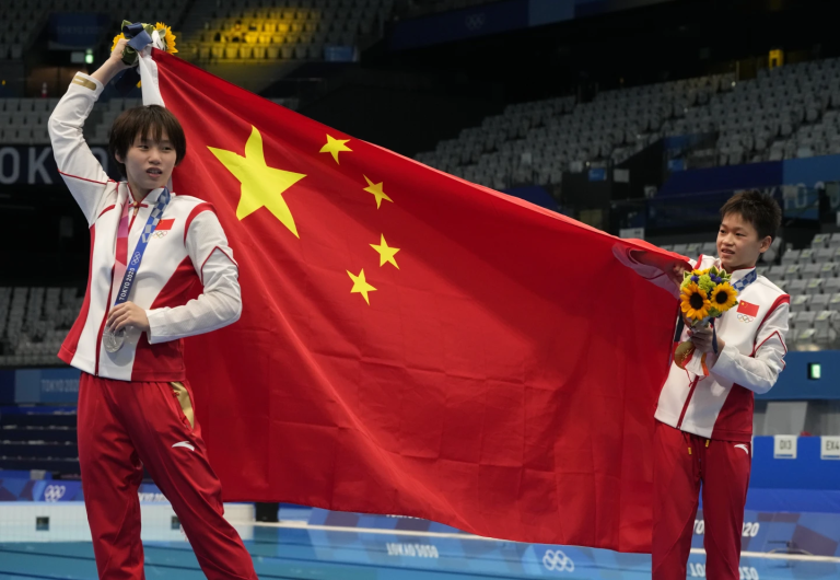 China Wins 2 Golds on Day 1 of Paris 2024 Olympics