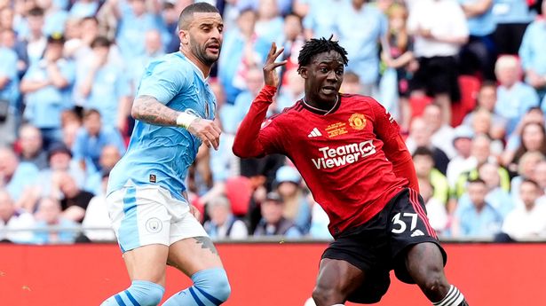 Manchester City Defeats Manchester United in Historic Community Shield