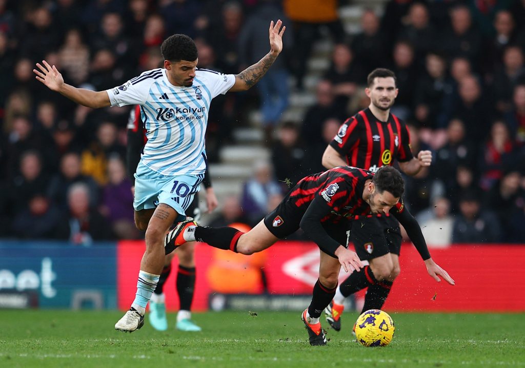 Nottingham Forest and Bournemouth Draw 1-1 in Thrilling Premier League Opener