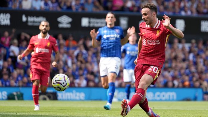 Liverpool Kick Off Under Arne Slot with 2-0 Win Over Ipswich Town