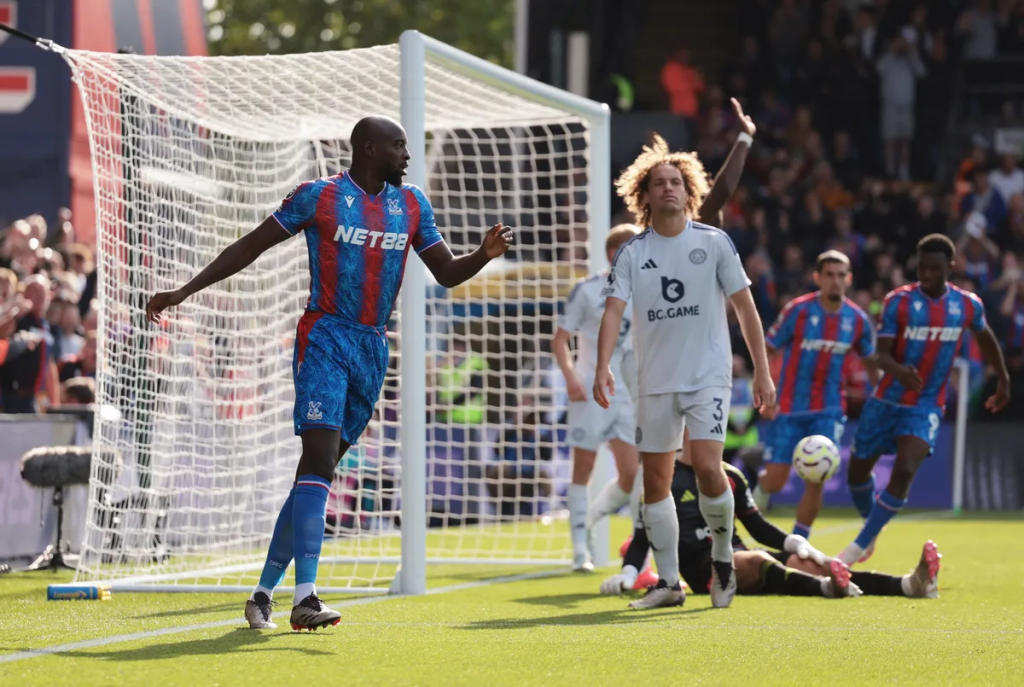 Crystal Palace Salvage Draw in Thrilling Encounter Against Leicester City