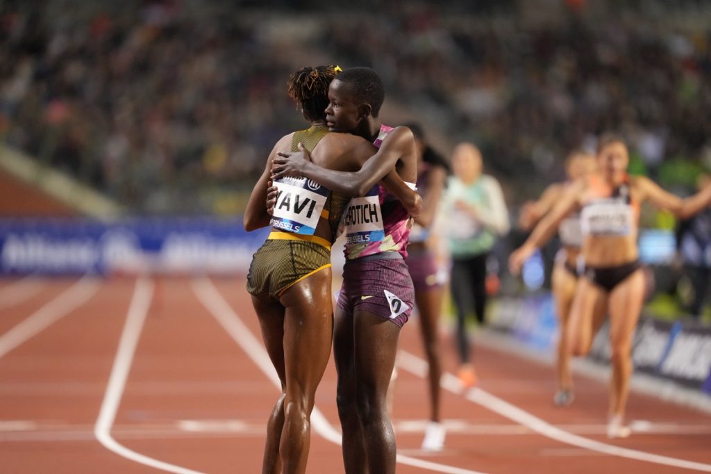 Faith Cherotich Beats Winfred Yavi for Diamond League Steeplechase Win