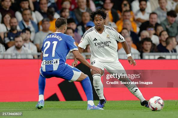 Vázquez Nets Fastest La Liga Goal as Real Madrid Edge Alavés 3-2