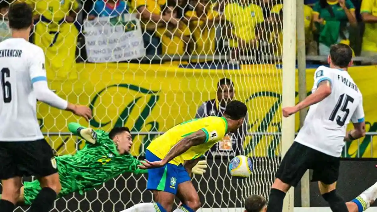 Brazil Held to 1-1 Draw by Uruguay in Qualifiers