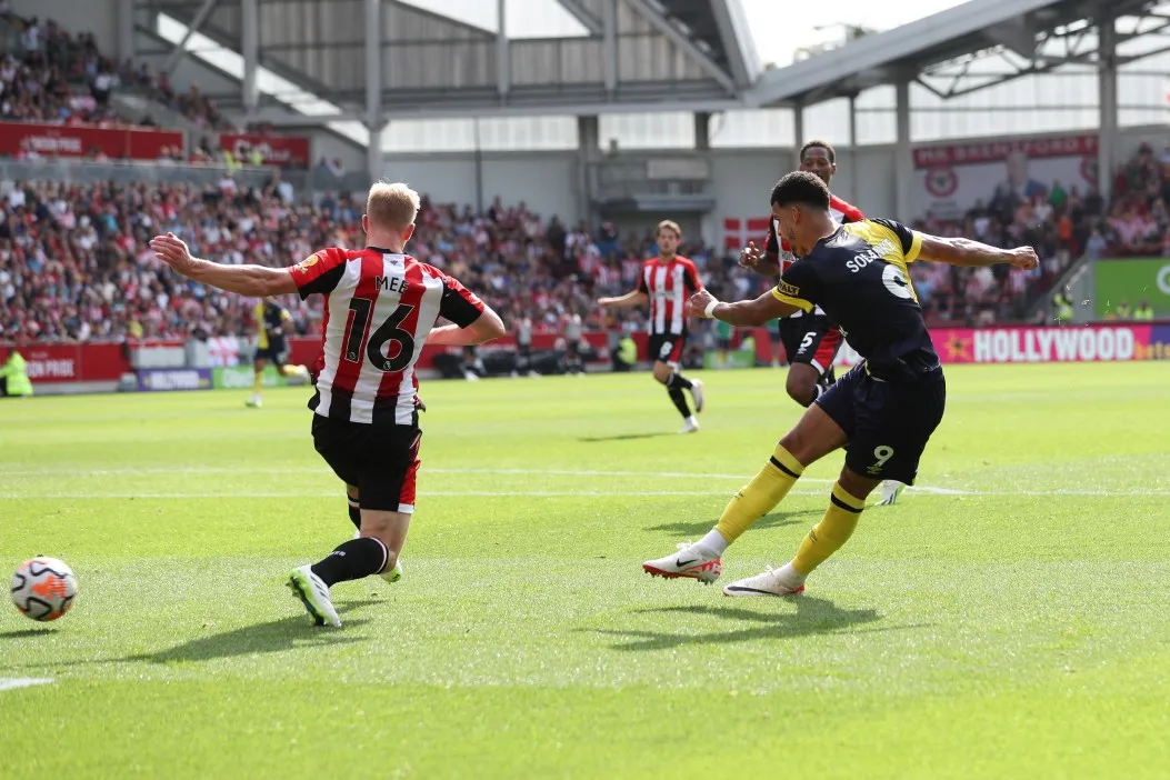 Brentford Edge Bournemouth in Thrilling 3-2