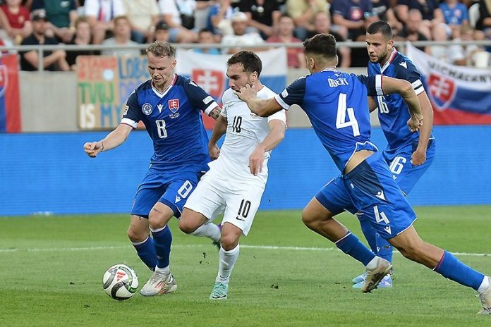 Slovakia Beats Estonia 1-0