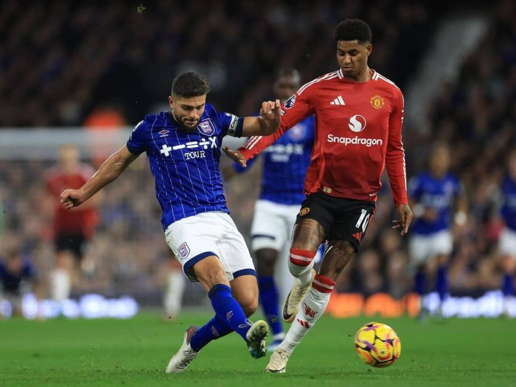 Amorim Era Begins with Draw: United 1-1 Ipswich