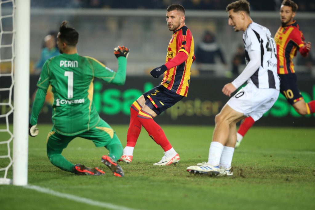 Lecce Hold Juventus to a Draw