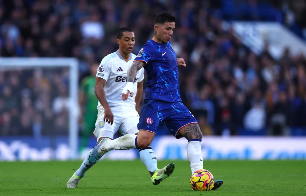 Chelsea Dominates Aston Villa 3-0