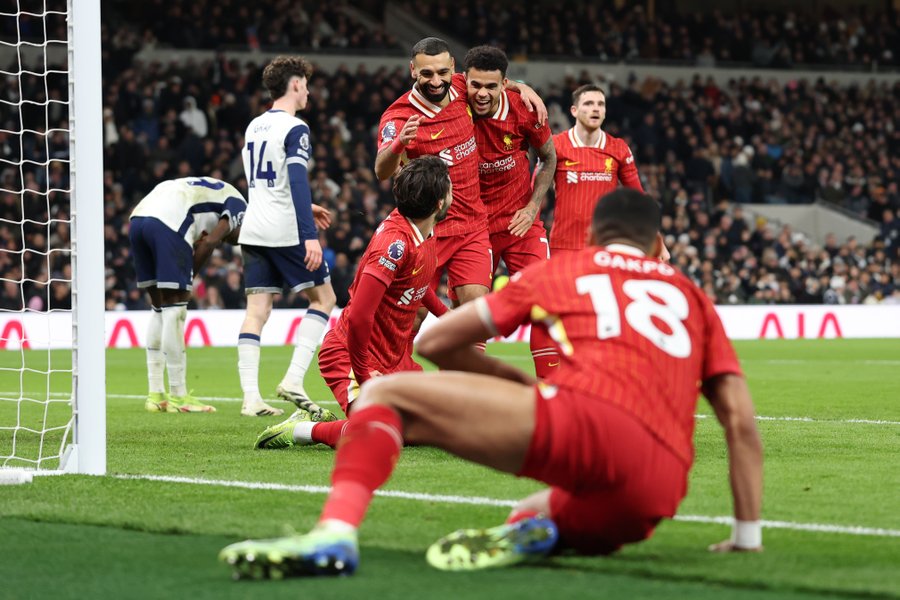 Liverpool Crushes Tottenham 6-3 to Extend Lead