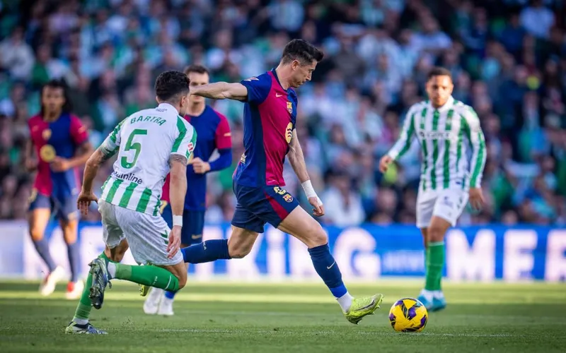 Betis Draw Barcelona 2-2