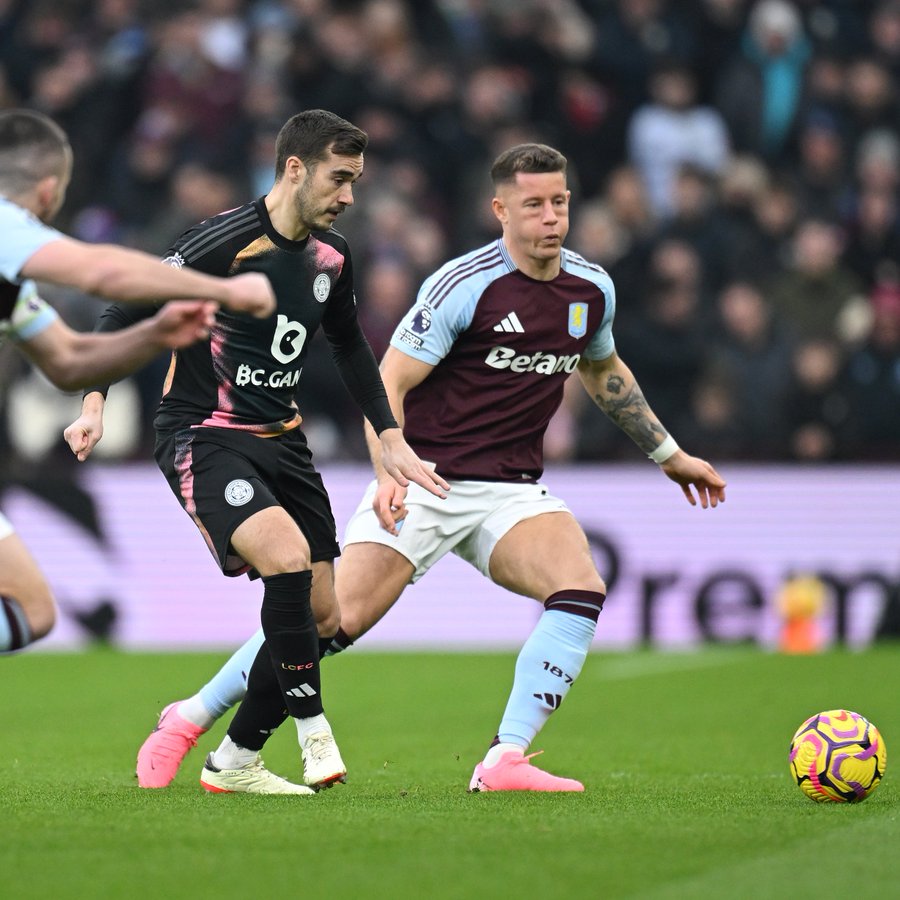 Villa Beats Leicester 2-1