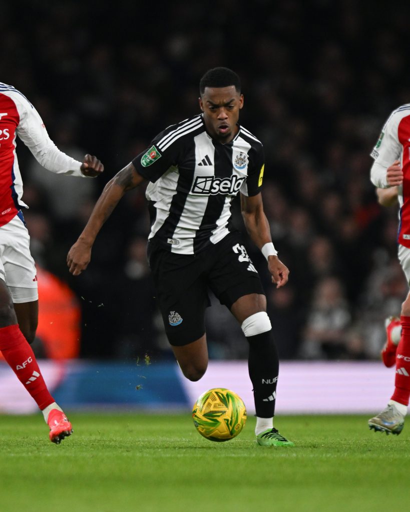 Newcastle Dominate Arsenal