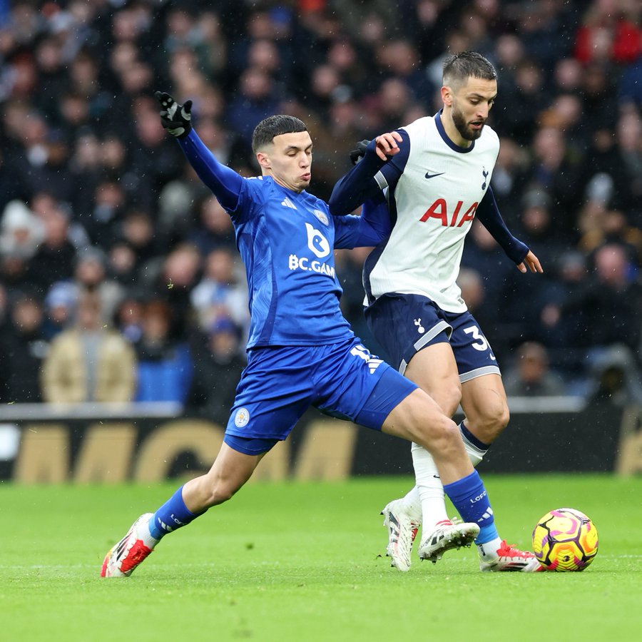 Foxes Shock Spurs with 2-1 Comeback Victory