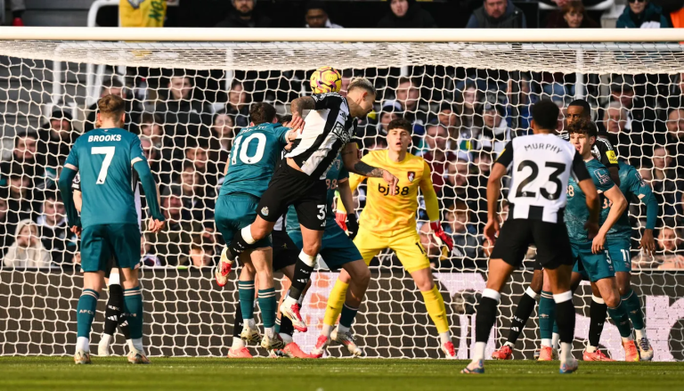 Kluivert’s Hat-Trick Powers Bournemouth to Thrilling 4-1 Win Over Newcastle