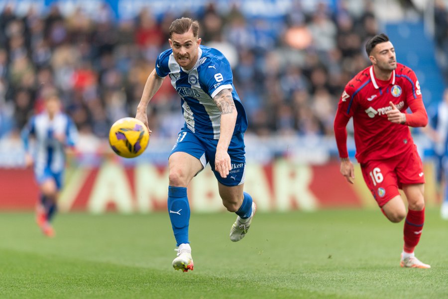 Getafe Edge Past Alavés to Secure Historic Away Streak