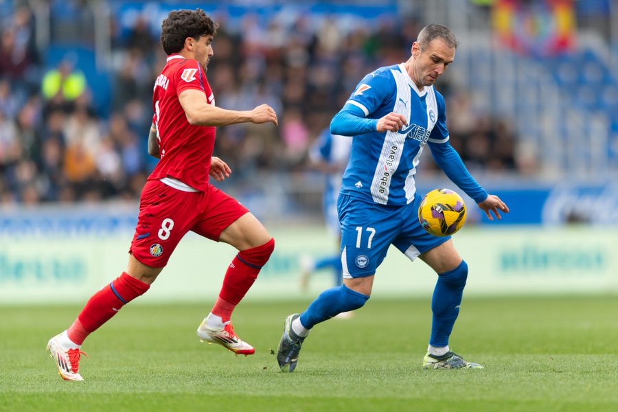 Getafe Edge Past Alavés to Secure Historic Away Streak