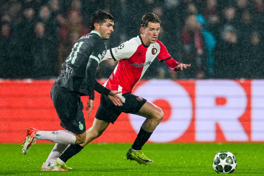 UCL Drama: Feyenoord Hold Edge Over Milan After 1-0 Win