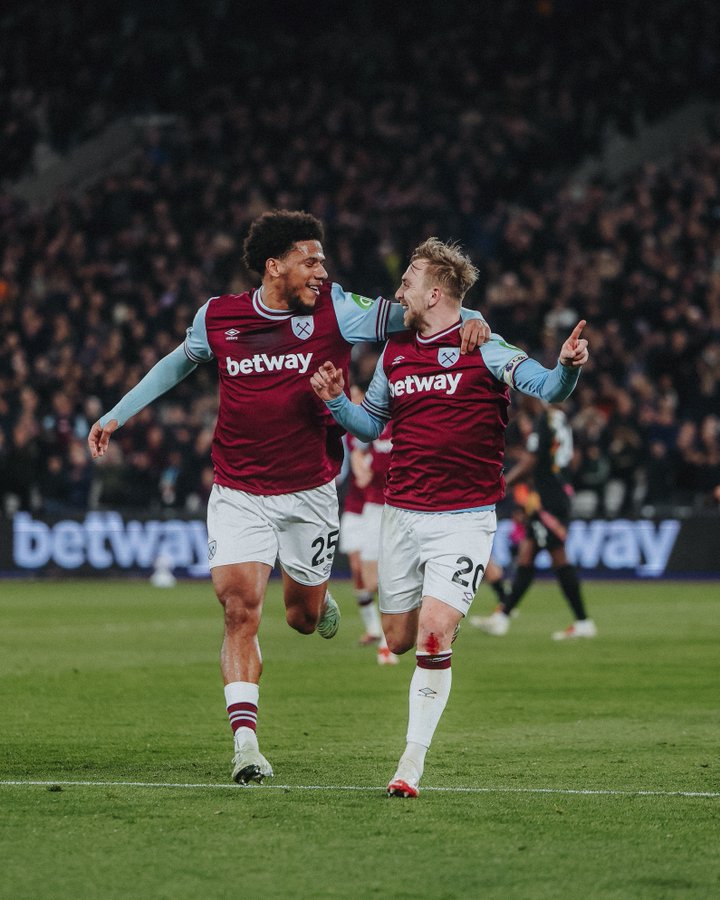 West Ham United Outclass Leicester City with a 2-0 Victory