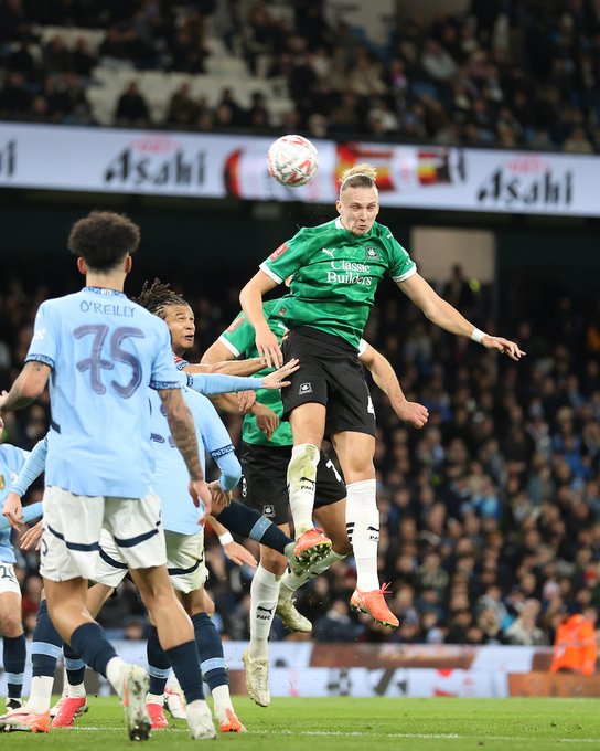 Man City Dominate Plymouth 3-1 to Advance in FA Cup