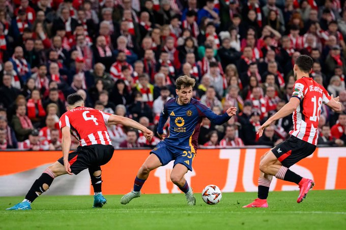 Athletic Club Overcomes Roma Challenge to Seal UEL Progress